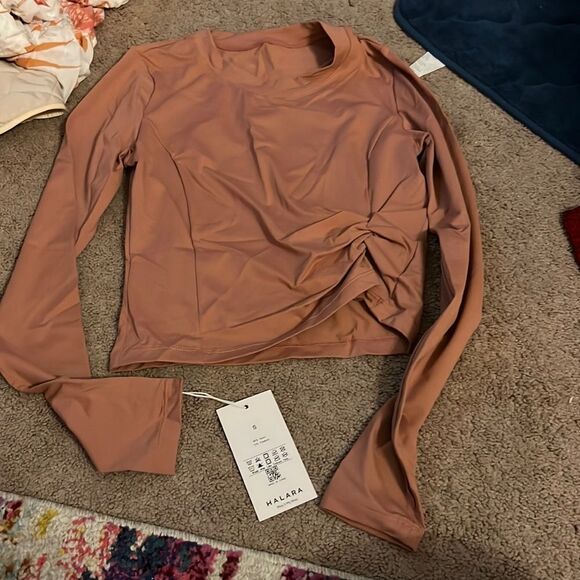 NWT halara small blouse - Picture 1 of 6